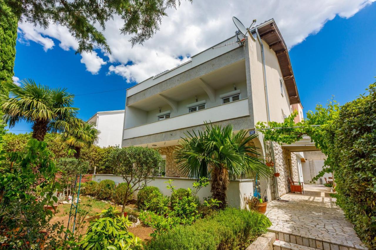 Apartments Dolloree Dramalj Exterior foto